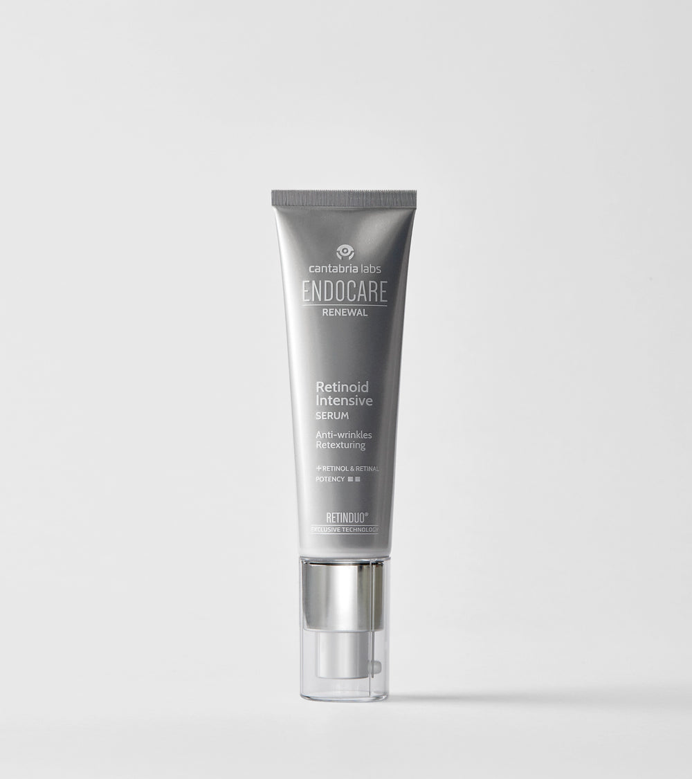 ENDOCARE RENEWAL RETINOID INTENSIVE SERUMAS, 30 ml – serumo tūbelė šviesiame fone