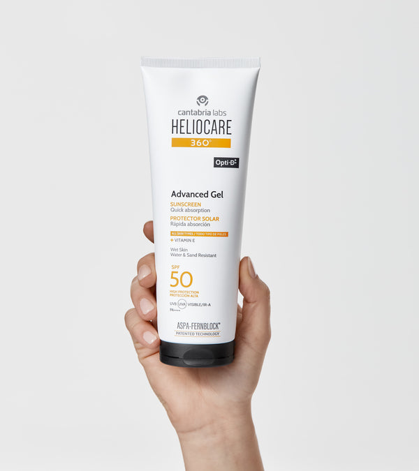 HELIOCARE 360 Advanced gelis SPF 50, 100ml – produktas rankoje