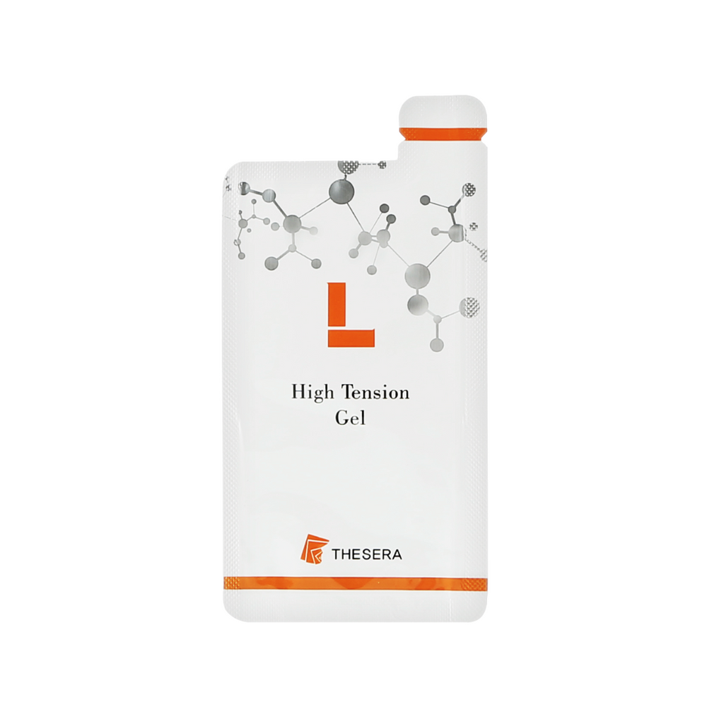 THESERA odą stangrinantis gelis, 20x5 ml – gelio buteliukas su pipete baltame fone