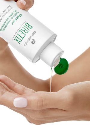 BIRETIX Cleanser prausiklio naudojimas ant rankos