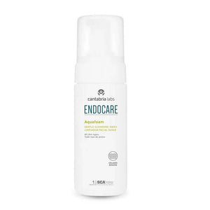 ENDOCARE Aquafoam valomosios putos, 125 ml, buteliukas baltame fone